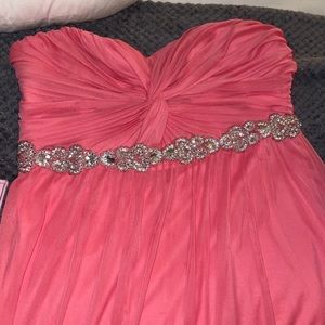 Prom/bridesmaid dress. Fits 16/17